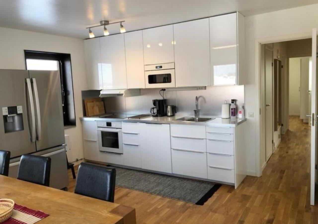 3 Bedroom Apartment In Lysekil Eksteriør billede